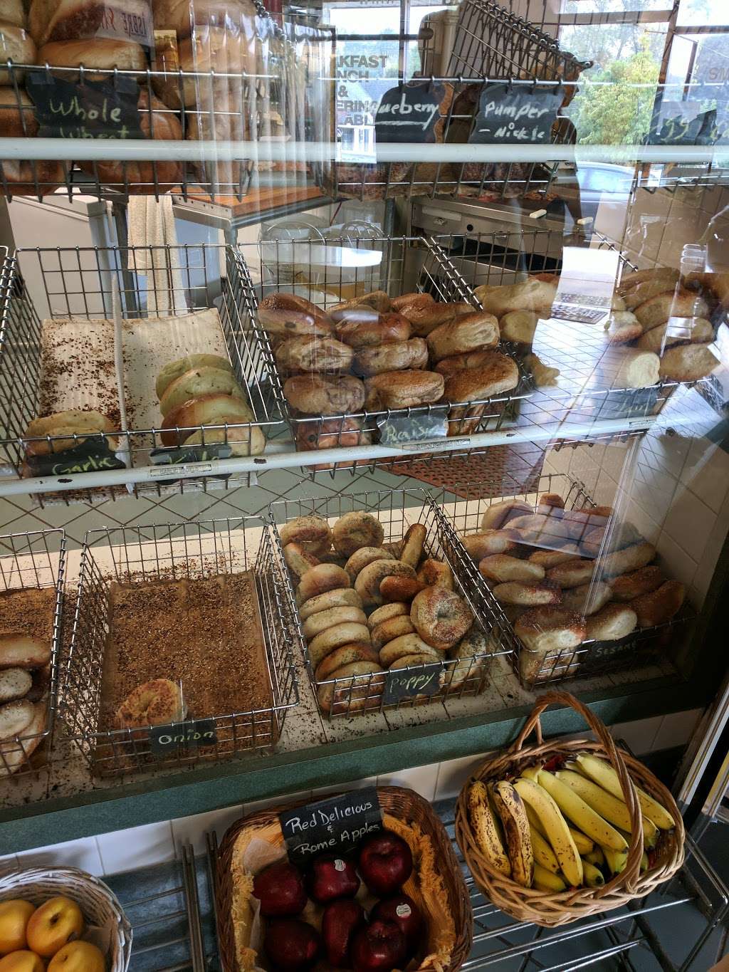 Elis Corner Gourmet Bagel | 446 Main Rd, Towaco, NJ 07082 | Phone: (973) 335-2741