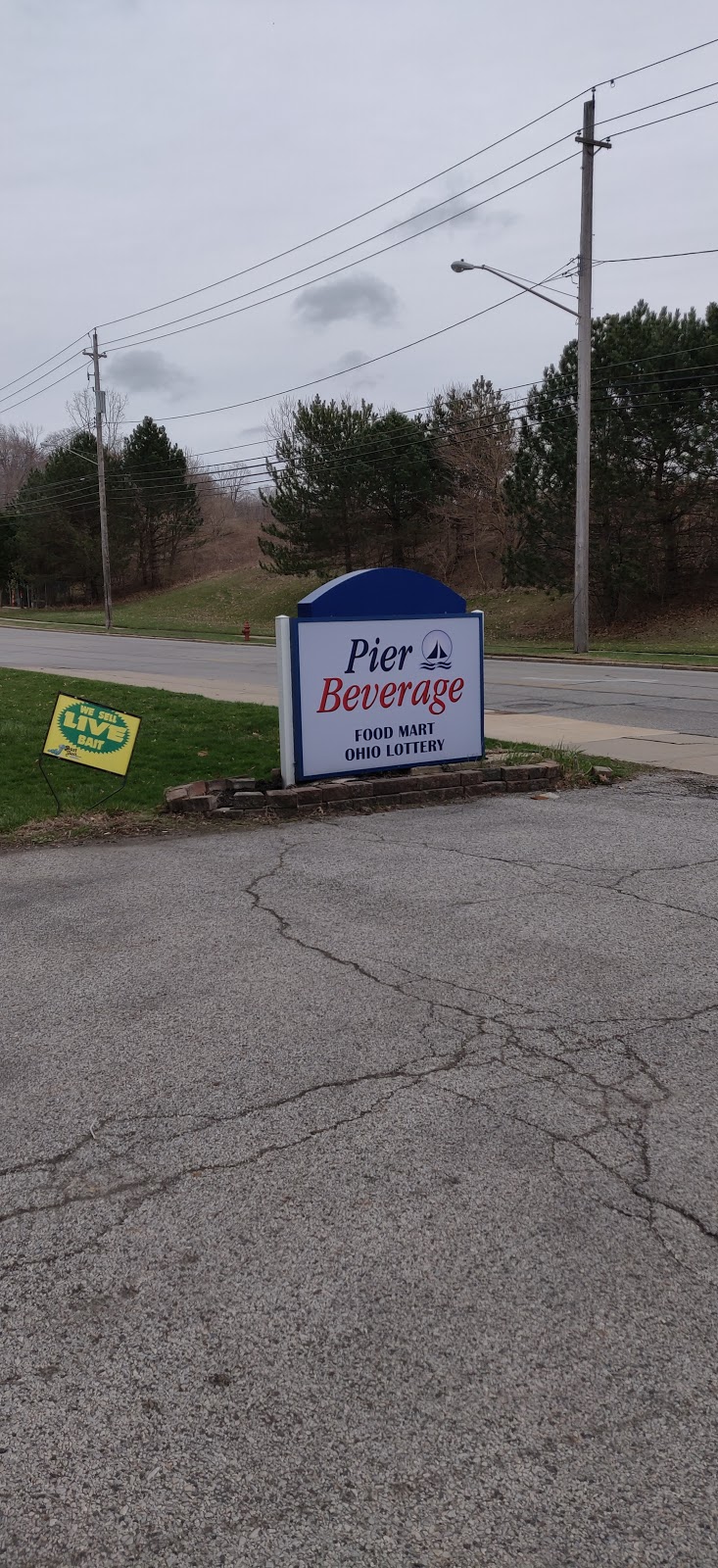 Pier Beverage & Deli | 22474 Lake Rd, Cleveland, OH 44116, USA | Phone: (440) 356-6915