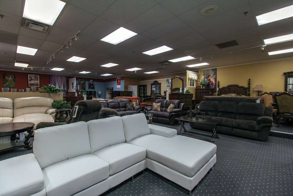 Leonardo Furniture Inc | 500 Sunrise Hwy, Rockville Centre, NY 11570, USA | Phone: (516) 295-4320