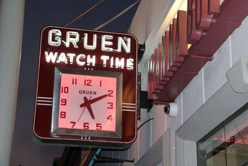 Wanna Buy A Watch | 8441 Melrose Ave, West Hollywood, CA 90069, USA | Phone: (323) 653-0467