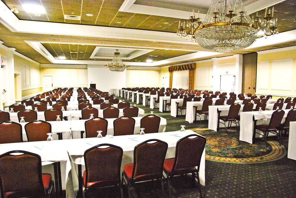 Ramada by Wyndham Seekonk Providence Area | 213 Taunton Ave, Seekonk, MA 02771, USA | Phone: (508) 336-8700