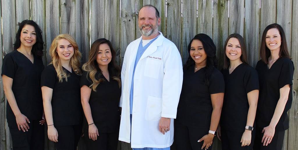 College Family Dentistry (formerly Family Dental Care) | 4616 Concord Ave, Baton Rouge, LA 70808, USA | Phone: (225) 926-4640