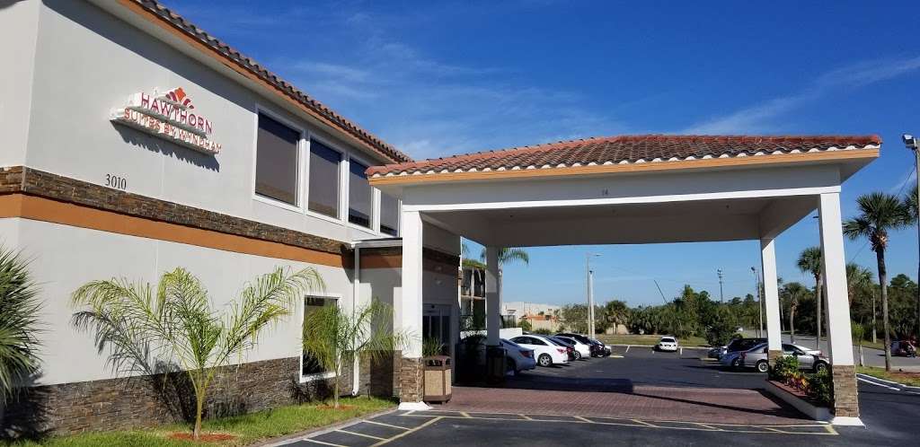 Hawthorn Suites by Wyndham Kissimmee Gateway | 3020 Reedy Creek Blvd, Kissimmee, FL 34747, USA | Phone: (407) 961-6983