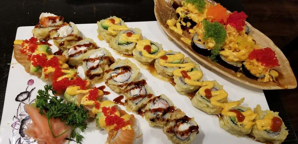 Sakura Japanese Restaurant | 2302 N Richmond Rd, McHenry, IL 60050, USA | Phone: (815) 344-3030