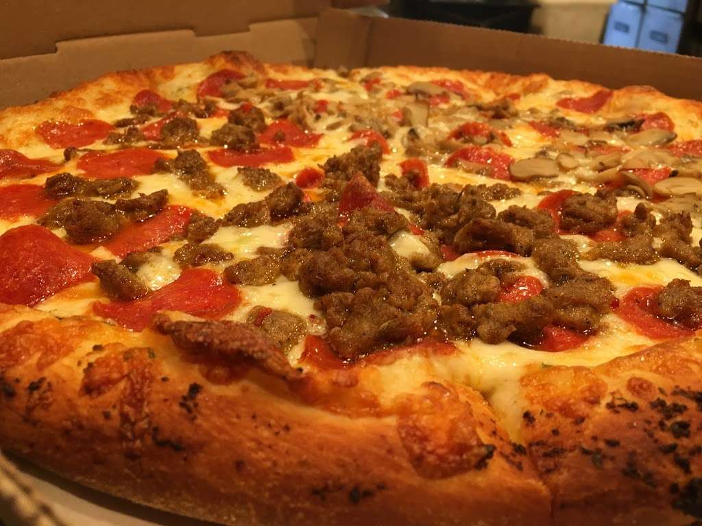 Fishtown Pizza | 3408, 607 E Girard Ave, Philadelphia, PA 19125, USA | Phone: (215) 425-3367