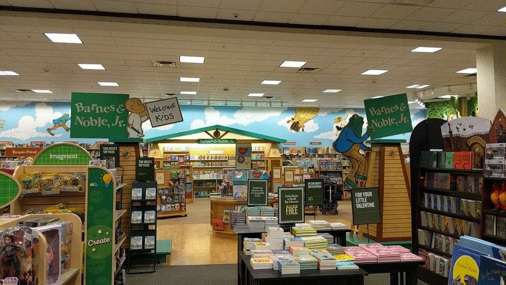 Barnes & Noble | 21 Grand Corner Avenue Washington Center, Gaithersburg, MD 20878, USA | Phone: (301) 721-0860