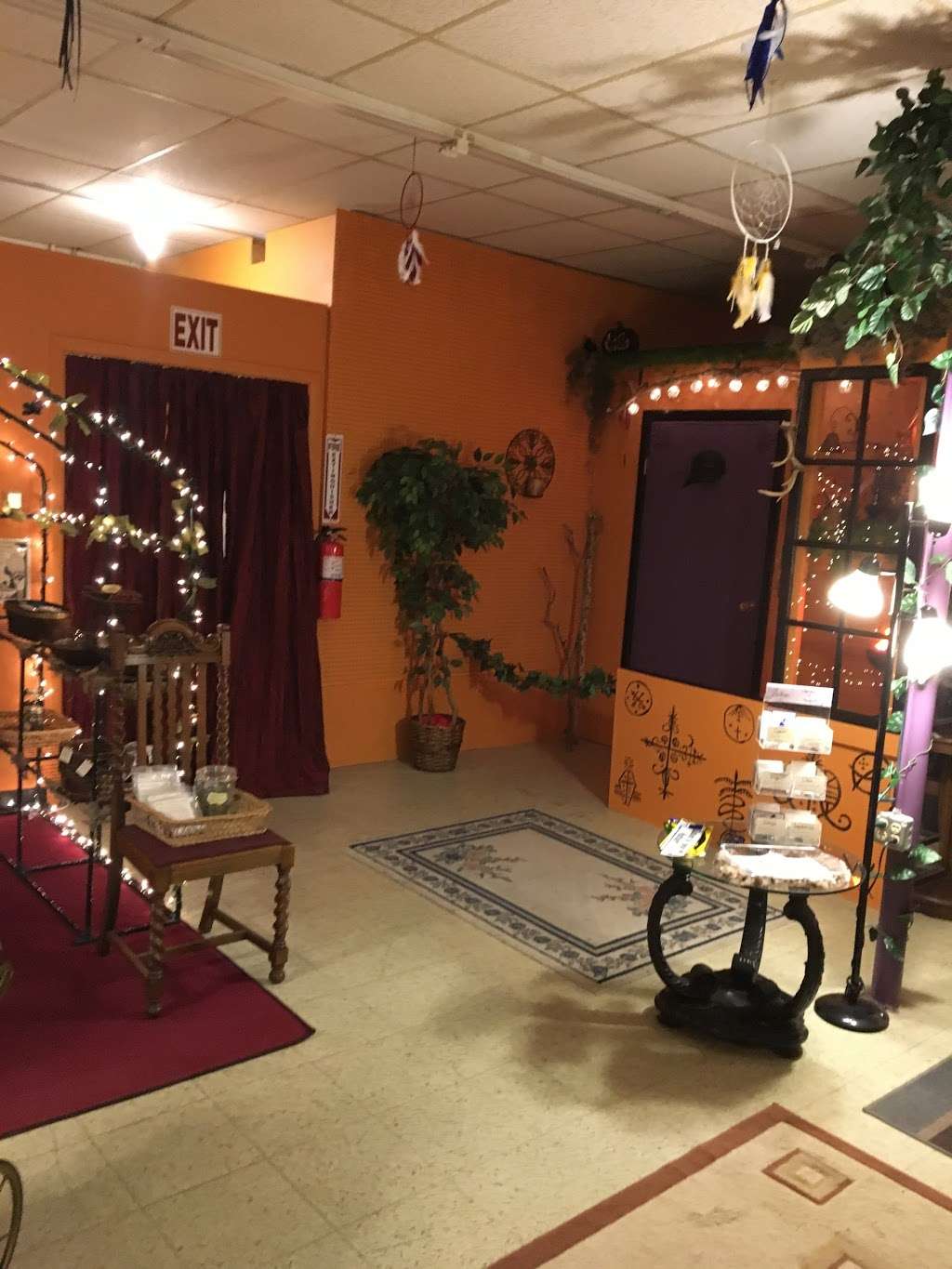 The Gypsy Haven Witch Shop Wiccan Supplies | 143 W River Rd, Elgin, IL 60123 | Phone: (815) 566-6007