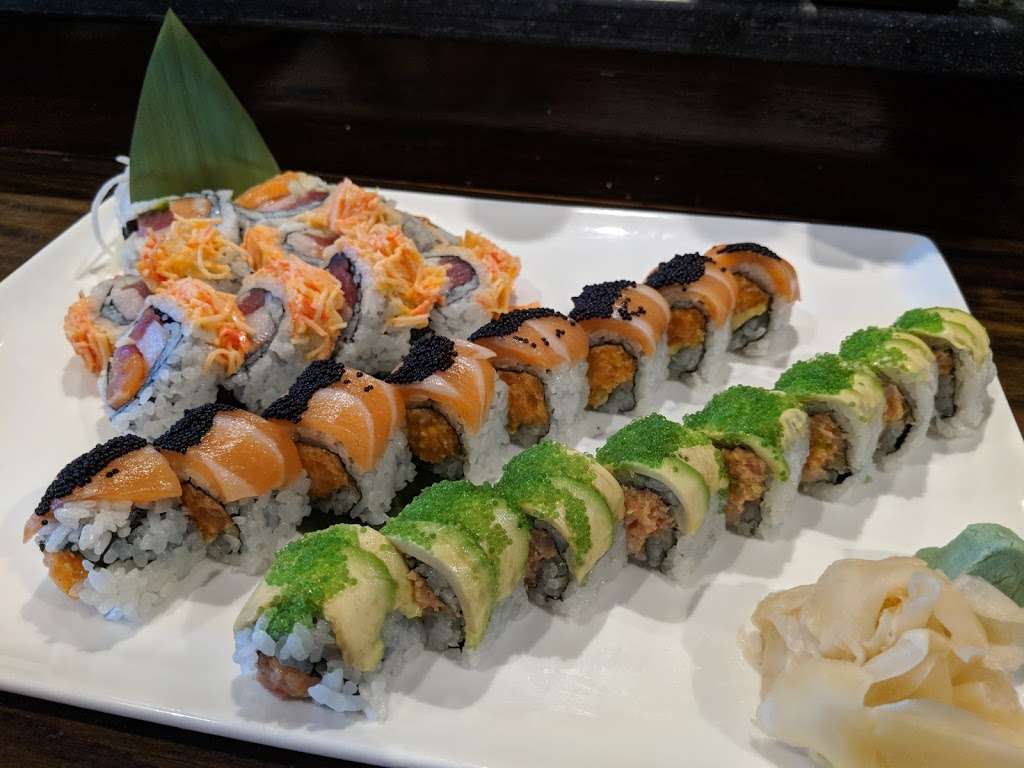 Mingfu Sushi & Chinese | 8139 Kensington Dr, Waxhaw, NC 28173, USA | Phone: (704) 843-1006