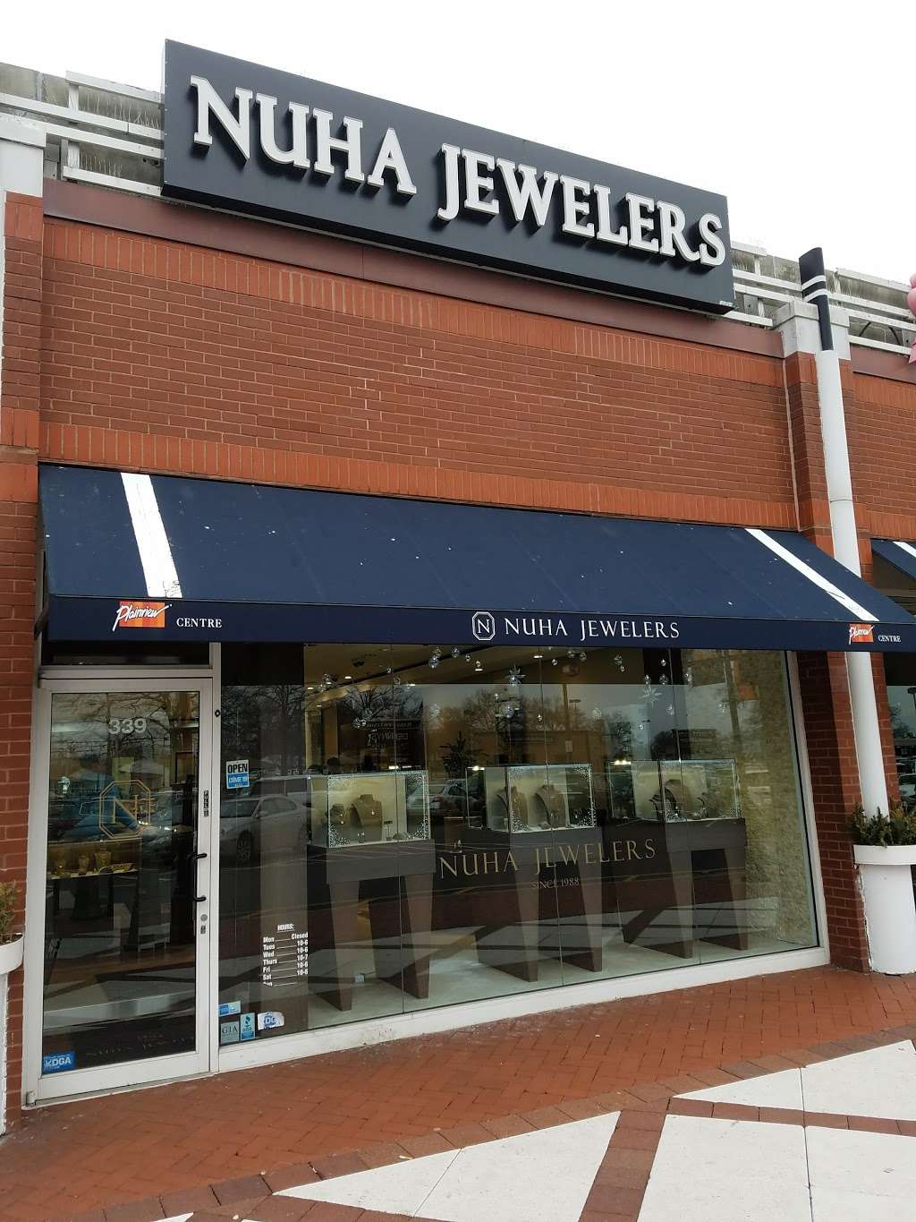 Nuha Jewelers | 339 S Oyster Bay Rd, Plainview, NY 11803, USA | Phone: (516) 931-3700