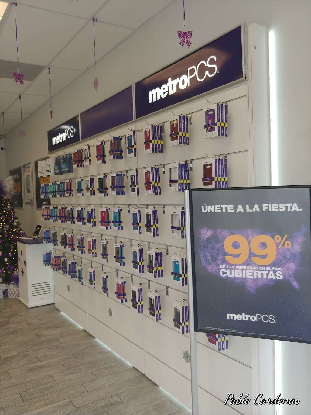 Metro by T-Mobile | 2414 Palo Alto Rd, San Antonio, TX 78211, USA | Phone: (210) 277-0038