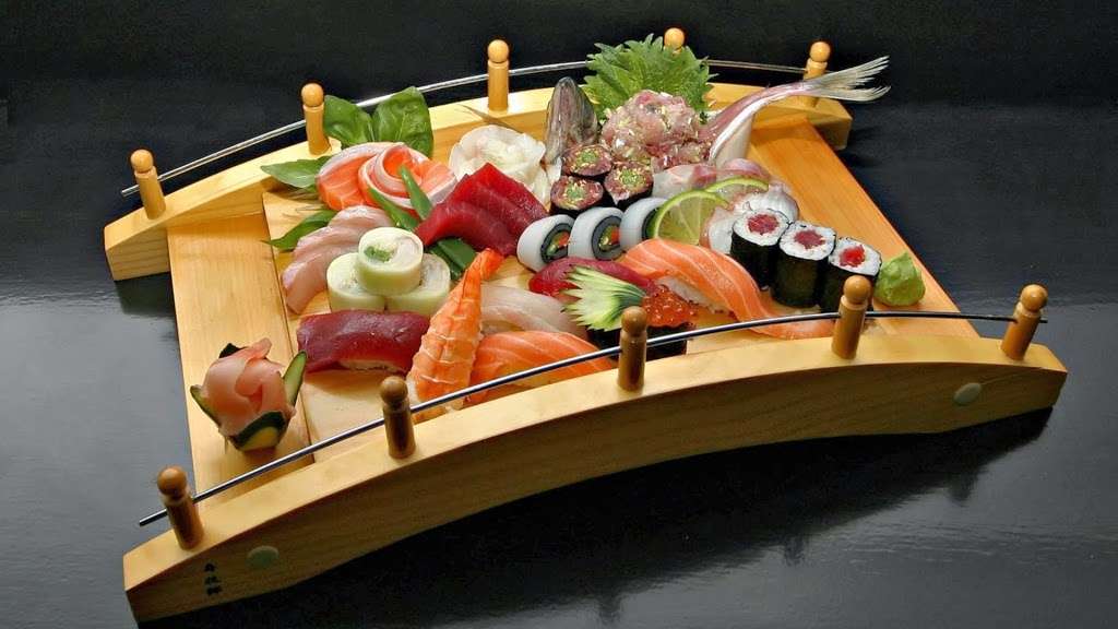 Sushi Bar Bloomington | 2522 E 10th St, Bloomington, IN 47408, USA | Phone: (812) 331-7688