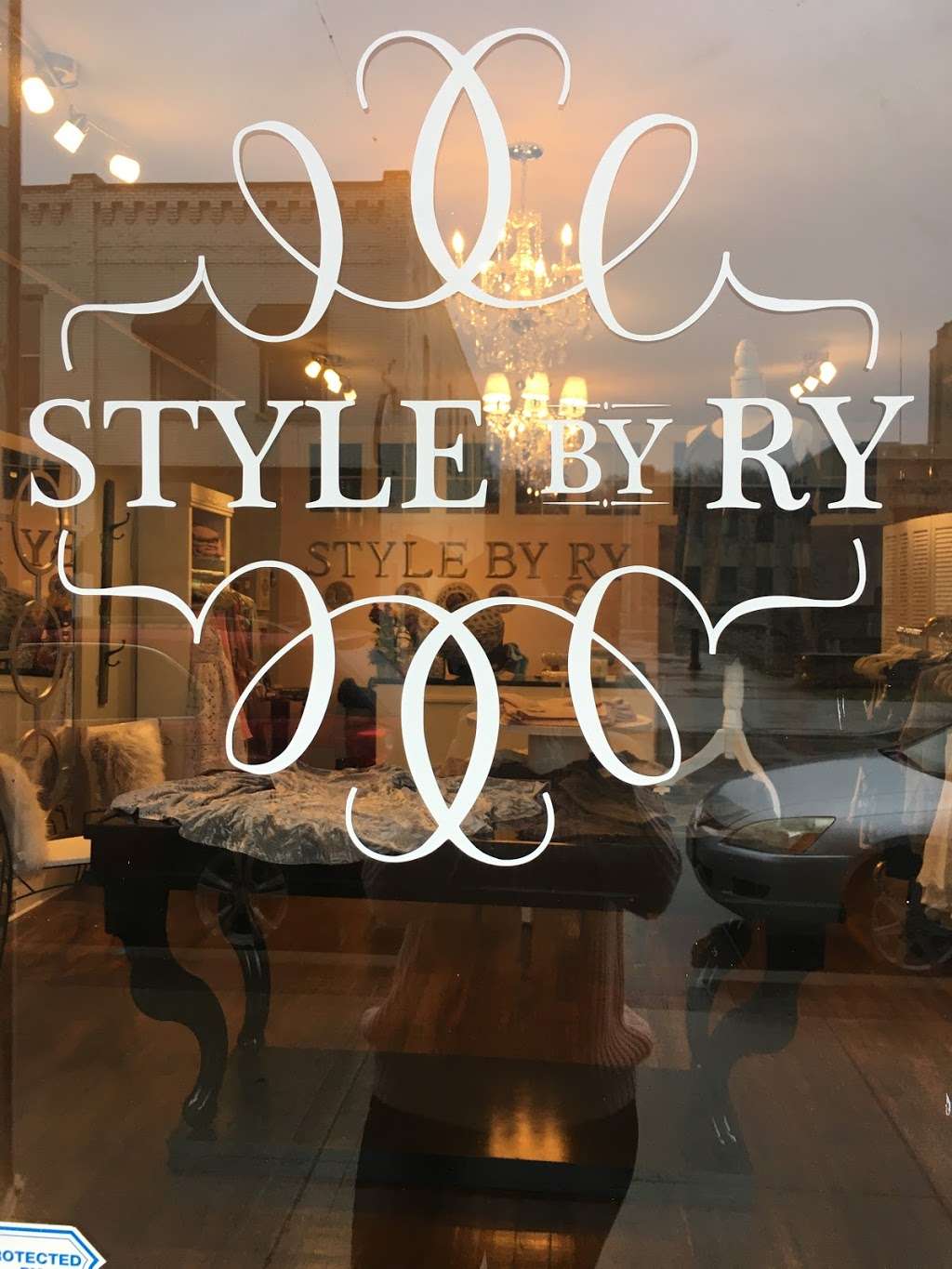 Style by Ry | 116 E Broadway Ave, Excelsior Springs, MO 64024, USA