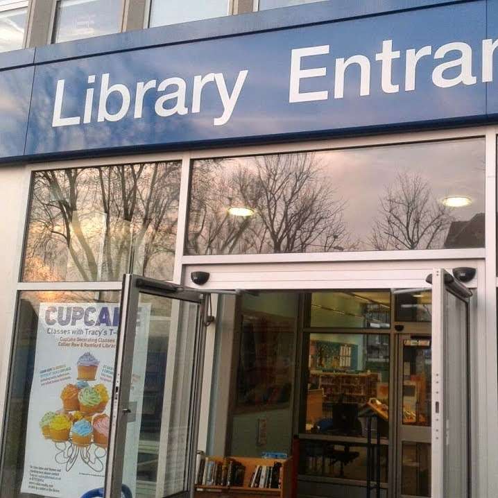 Romford Library | St Edwards Way, Romford RM1 3AR, UK | Phone: 01708 432389