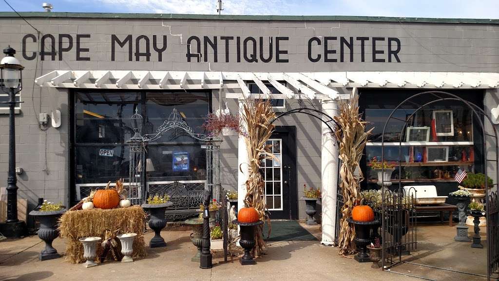 Cape May Antique Center | 1228 NJ-109, Cape May, NJ 08204, USA | Phone: (609) 898-4449