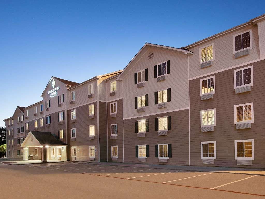 WoodSpring Suites Conroe | 2551 Interstate 45 N, Conroe, TX 77304, USA | Phone: (936) 788-2300