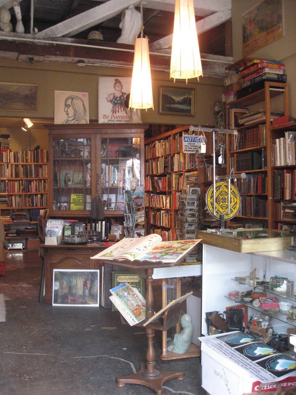 The Needle | 1420 SE 37th Ave, Portland, OR 97214, USA | Phone: (503) 234-7662