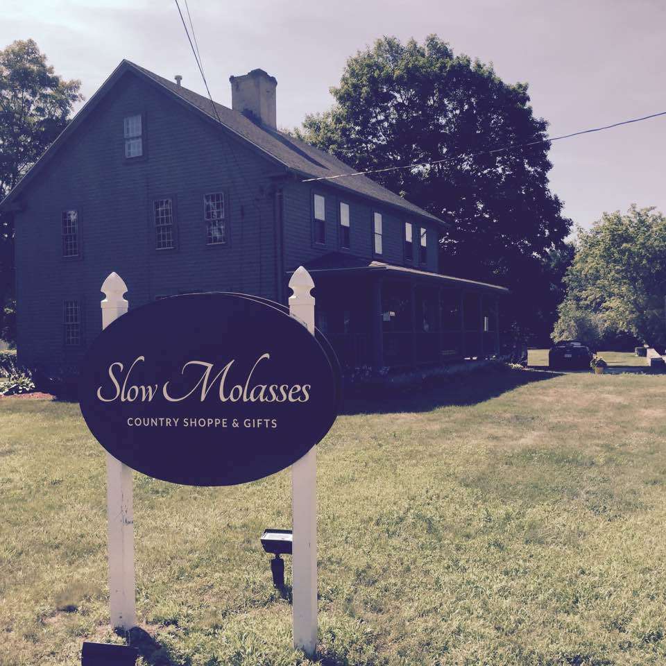 Slow Molasses Country Shoppe & Gifts | 2352 Mendon Rd #20, Cumberland, RI 02864, USA | Phone: (401) 333-3777