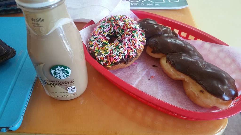 Donut Depot | 2756 Cochran St, Simi Valley, CA 93065, USA | Phone: (805) 522-0851