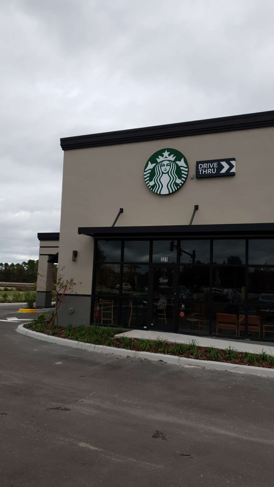 Starbucks | Alafaya, FL 32828