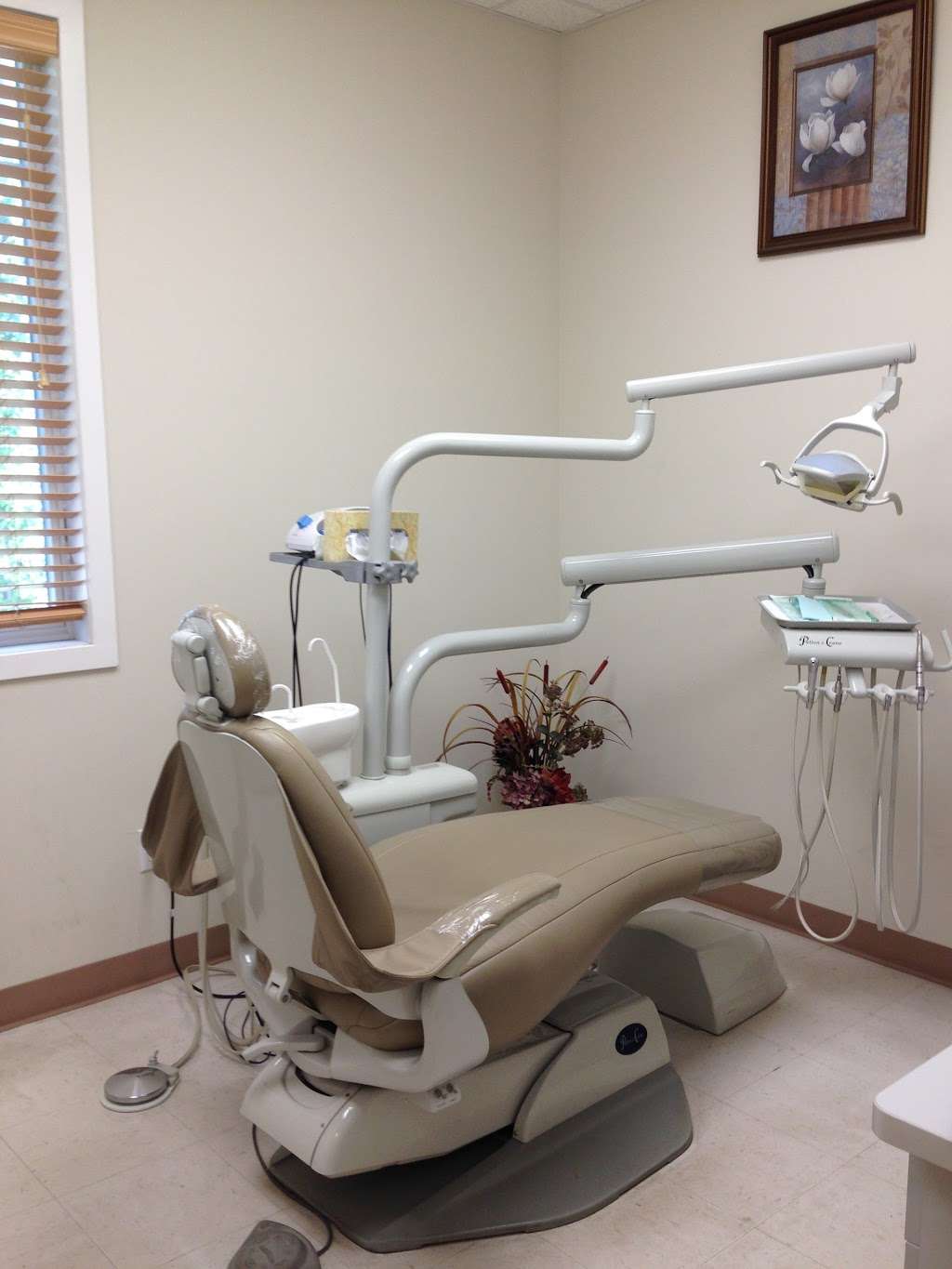 Danbury Dental Services | 17 Thorpe St Ext, Danbury, CT 06810 | Phone: (203) 778-3384