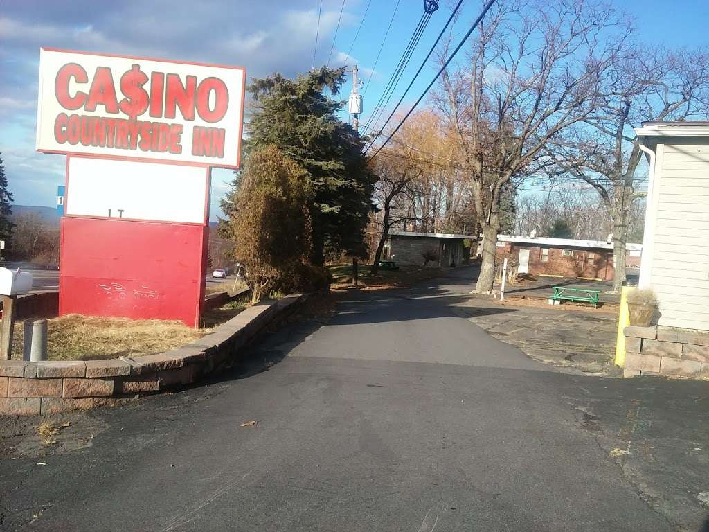 Casino Countryside Inn | 1 Pittston Blvd, Wilkes-Barre, PA 18702, USA | Phone: (570) 823-8027