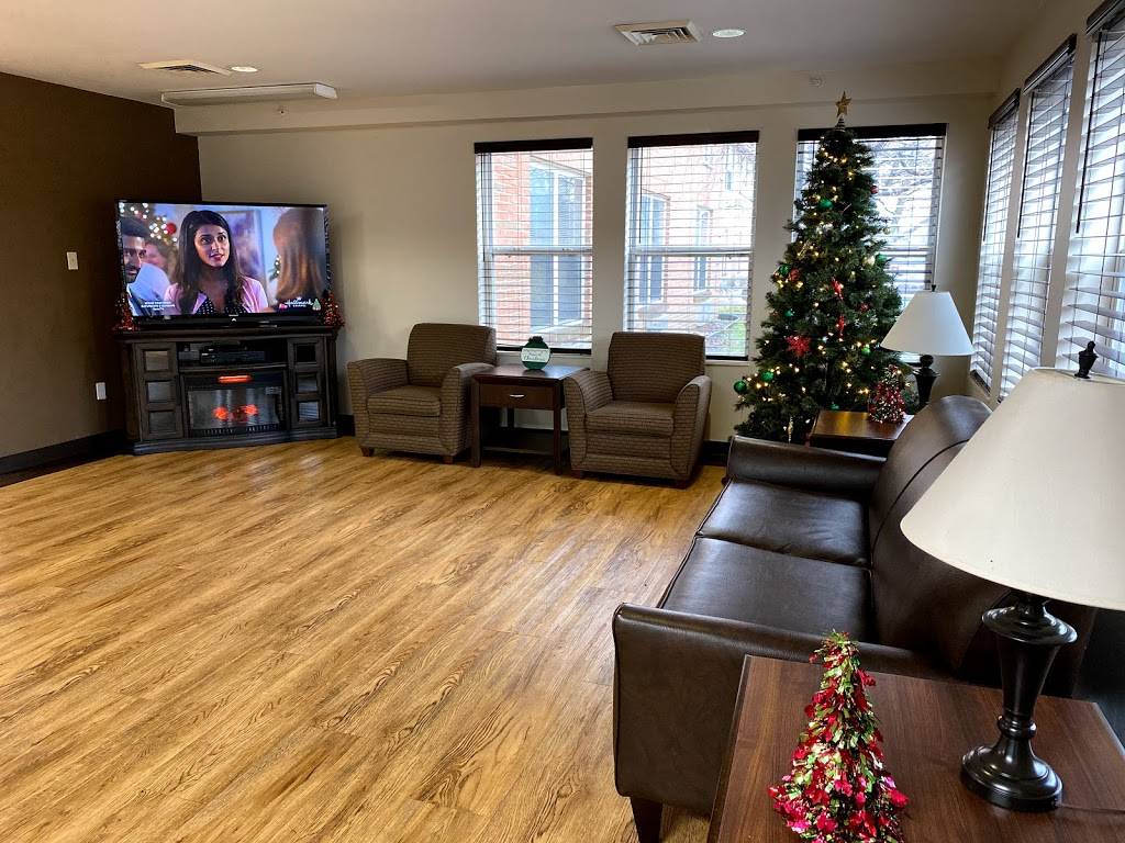 Brownstown Forest View Assisted Living | 19341 Allen Rd, Brownstown Charter Twp, MI 48183, USA | Phone: (734) 675-2700