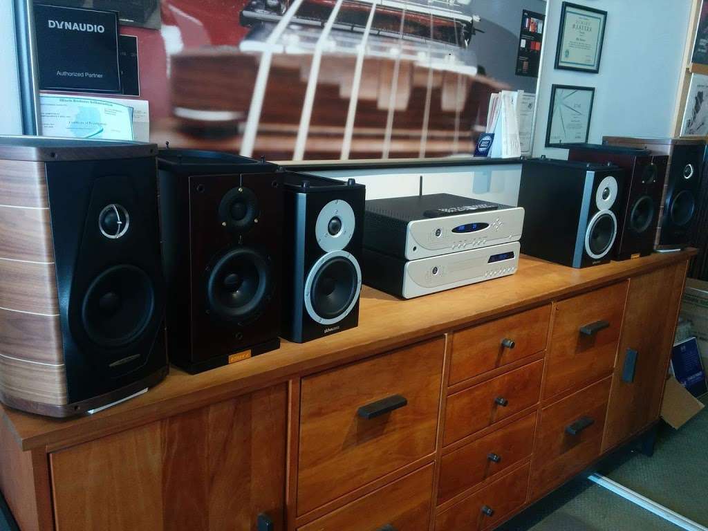 Quintessence Audio LTD | 5701 W Dempster Street, Morton Grove, IL 60053, USA | Phone: (847) 966-4434