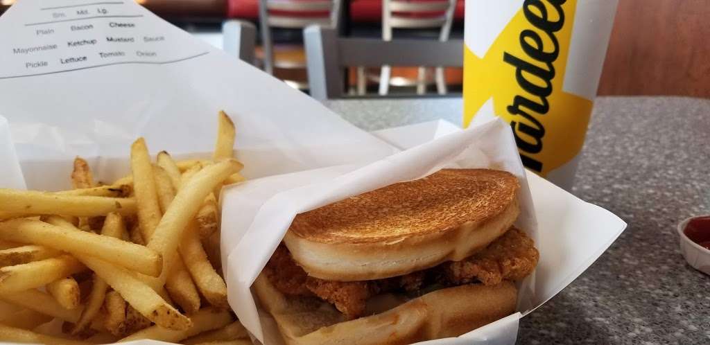 Hardees | 14101 Statesville Rd, Huntersville, NC 28078 | Phone: (704) 875-0290