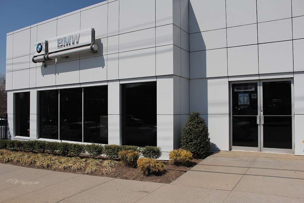 BMW of Bayside | 247-21 Northern Blvd, Douglaston, NY 11363, USA | Phone: (718) 229-4400