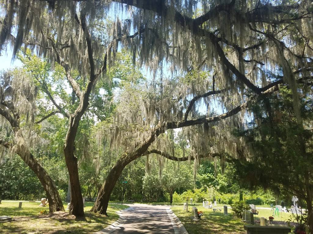 Magnolia Cemetery | 1040 Kingsley Ave, Orange Park, FL 32073, USA | Phone: (904) 264-2635