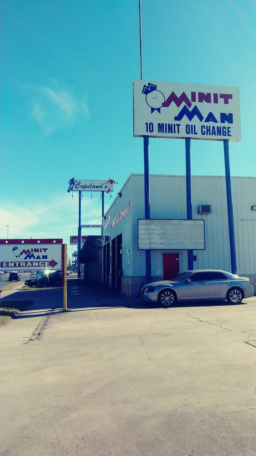 Minit Man 10 Minit Oil Change | 4035 S Padre Island Dr, Corpus Christi, TX 78411, USA | Phone: (361) 852-3176