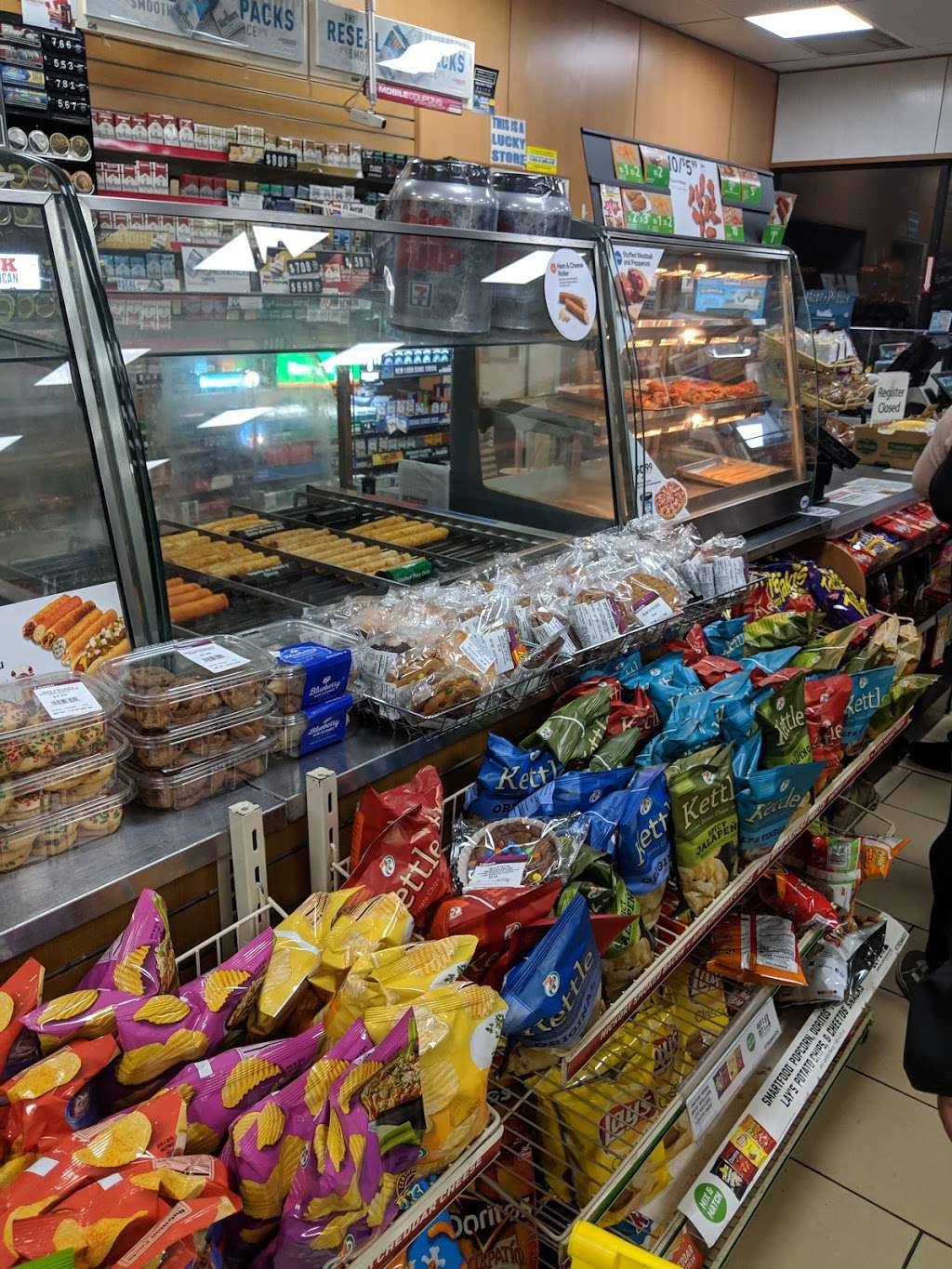 7-Eleven | 1075 Elkelton Blvd, Spring Valley, CA 91977, USA | Phone: (619) 460-4231