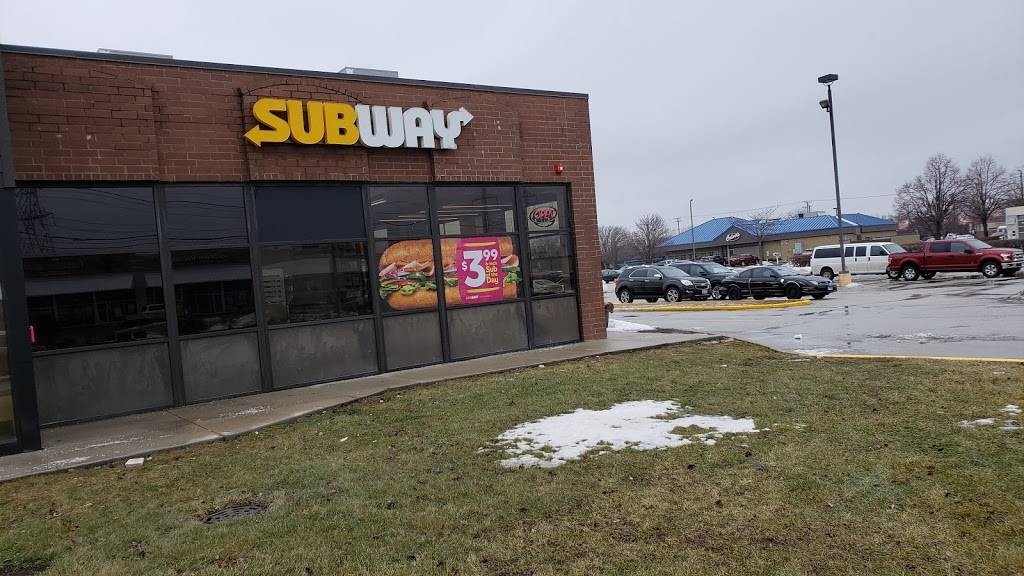 Subway | 17050-A, Torrence Ave Suite A, Lansing, IL 60438, USA | Phone: (708) 895-1007