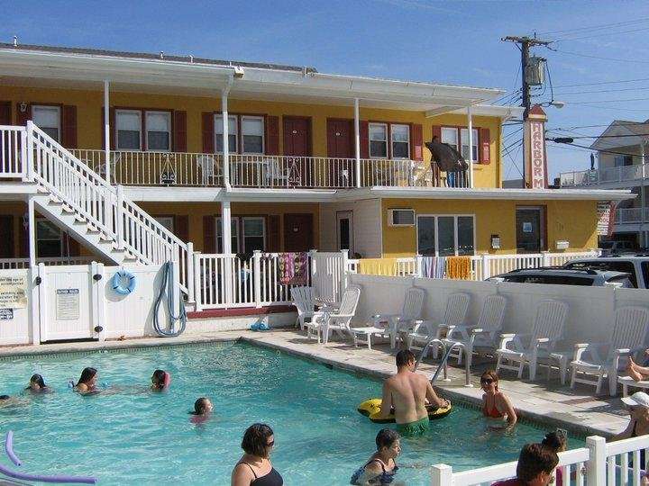 Harbor Mist Motel | 511 E 11th Ave, North Wildwood, NJ 08260, USA | Phone: (877) 517-2022