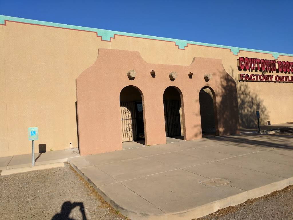 Cowtown Boots | 5190 N Casa Grande Hwy, Tucson, AZ 85743, USA | Phone: (520) 888-0290