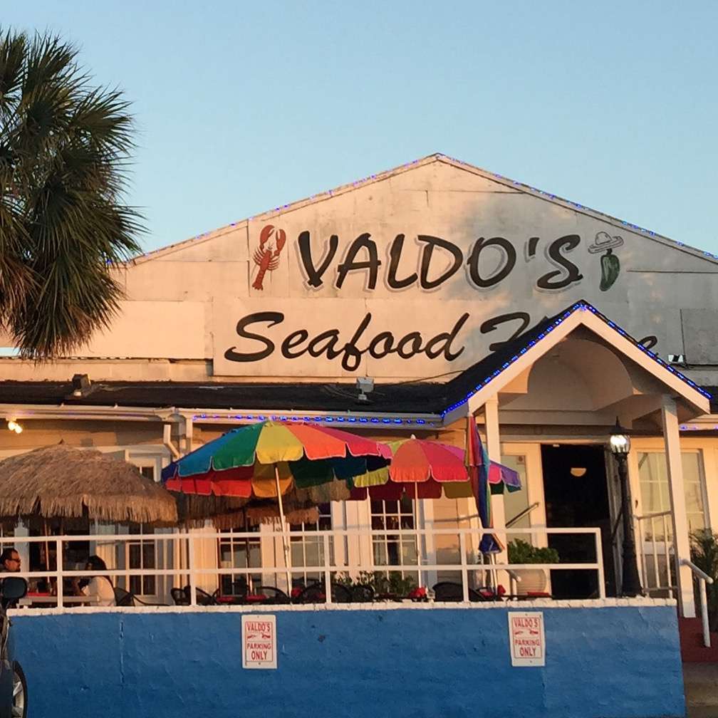Valdos Seafood House | 4106 E NASA Pkwy, El Lago, TX 77586, USA | Phone: (281) 326-3866