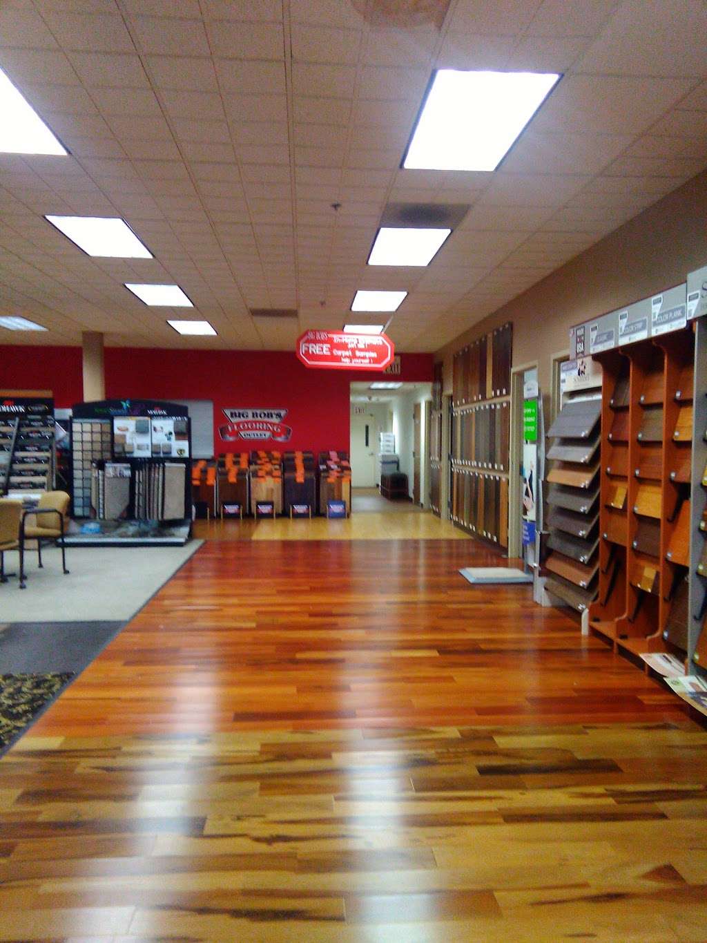 Big Bobs Flooring of Fox Valley | 200 Alder Dr, North Aurora, IL 60542 | Phone: (630) 897-9600