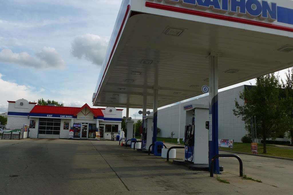 Marathon gas station | 2151 w armytrail rd, Addison, IL 60101, USA | Phone: (630) 932-9227