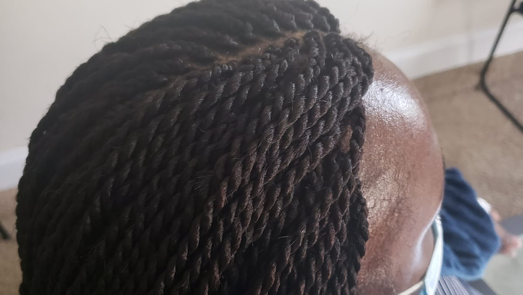 Joy African Hair Braiding | 2830 White Knight Blvd, Indianapolis, IN 46229, USA | Phone: (463) 333-2327