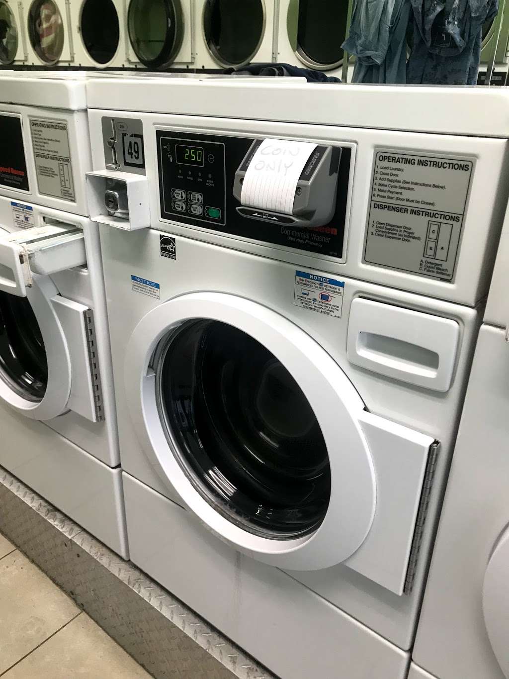 Beach Laundromat | 3817 Mission Blvd, San Diego, CA 92109, USA | Phone: (858) 869-3927