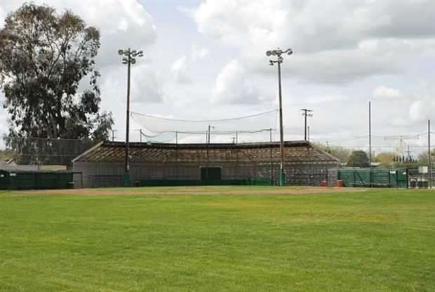 Egbert Field Park | Oak Tree Alley, Rio Vista, CA 94571, USA | Phone: (707) 374-6451