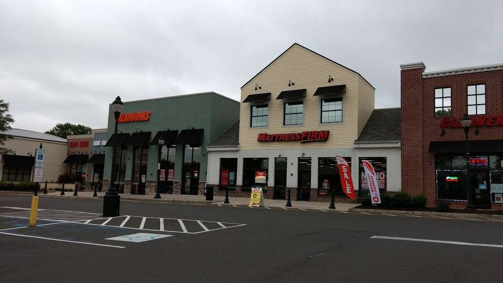 Mattress Firm Lansdale | 451 S Broad St, Lansdale, PA 19446, USA | Phone: (215) 412-2372