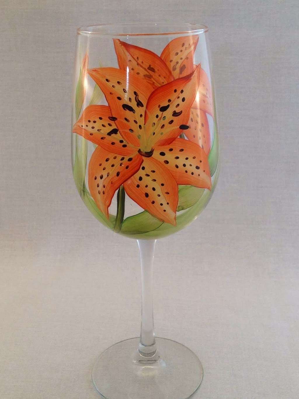 Wineflowers Hand-Painted Glassware | 41 Nathan Ln, Plymouth, MA 02360 | Phone: (508) 743-9827