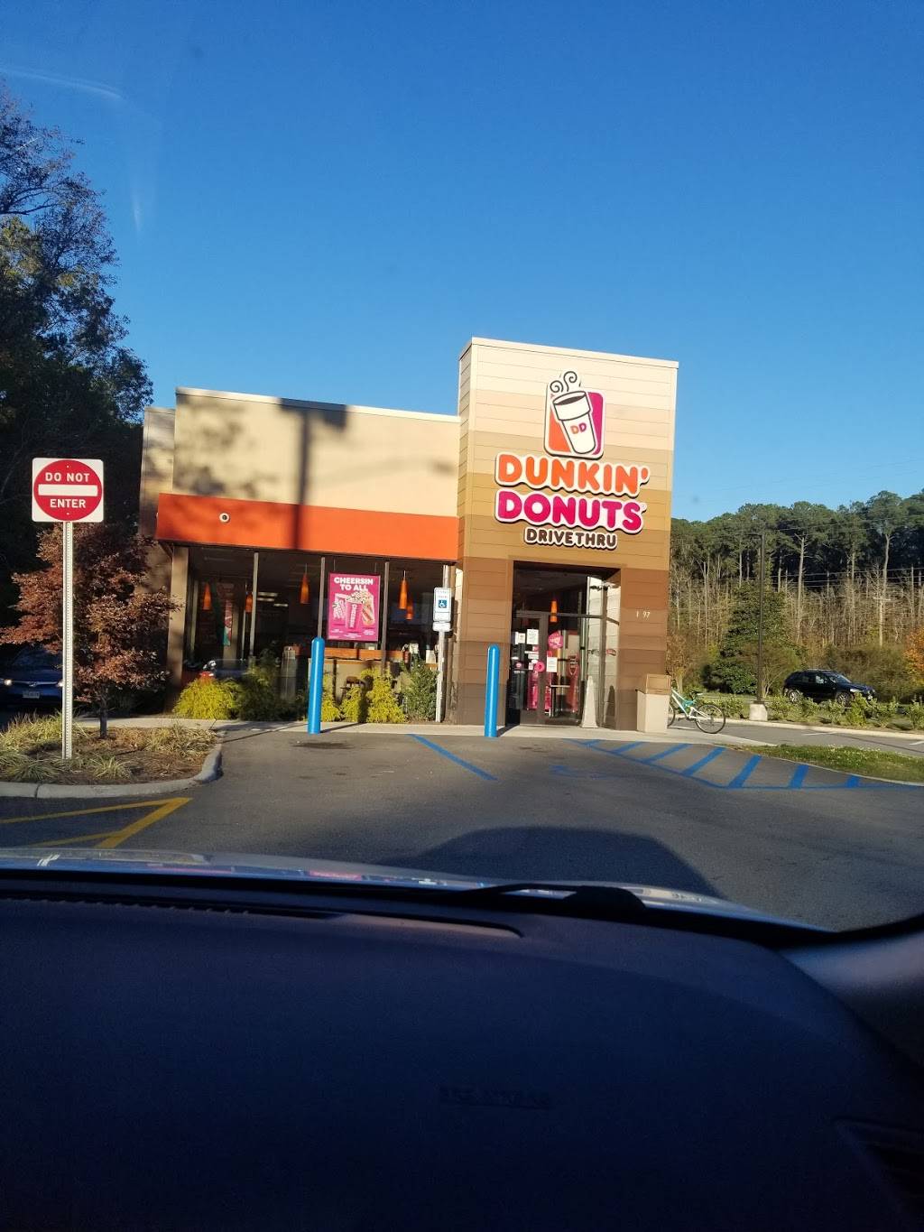 Dunkin | 1297 General Booth Blvd, Virginia Beach, VA 23451, USA | Phone: (757) 500-4812