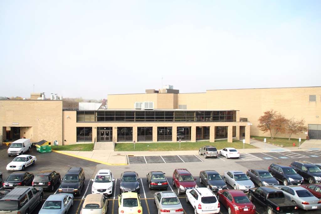 Alan B Shepard High School | 13049 Ridgeland Ave, Palos Heights, IL 60463 | Phone: (708) 371-1111