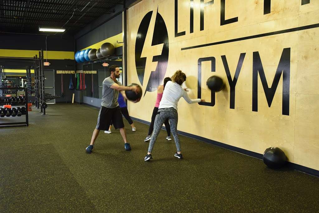 Life Fit Gym | 5399 W Richey Rd, Houston, TX 77066 | Phone: (832) 461-1904