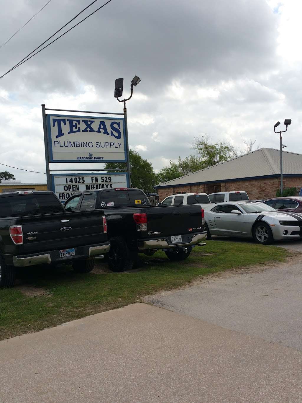 Texas Plumbing Supply | 14025 Farm to Market Rd 529, Houston, TX 77041, USA | Phone: (281) 858-8833