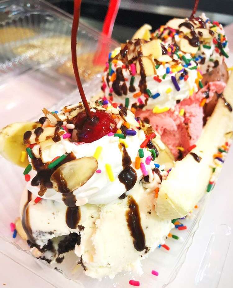 La Michoacana Ice Cream Parlor | 11840 Foothill Blvd unit h, Lake View Terrace, CA 91342 | Phone: (747) 274-1043