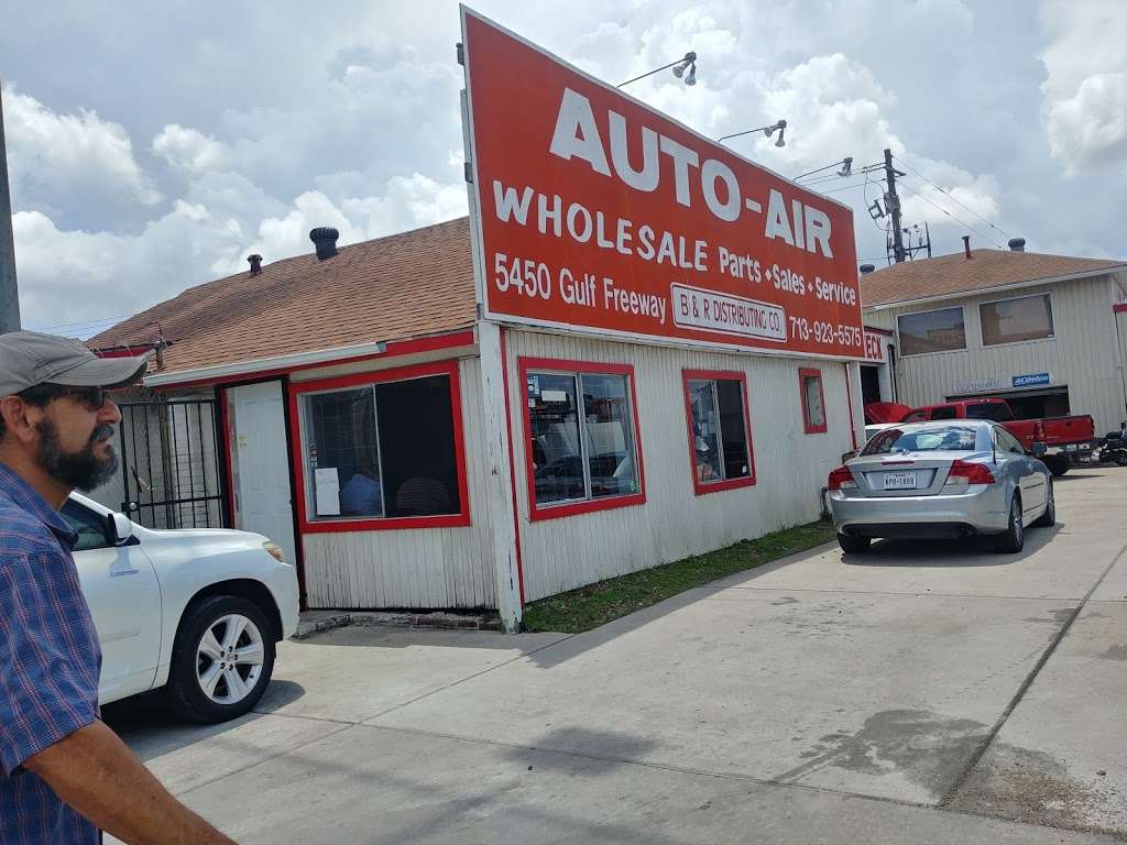 Auto Air Conditioning Parts | 5450 Gulf Fwy, Houston, TX 77023, USA | Phone: (713) 923-5575