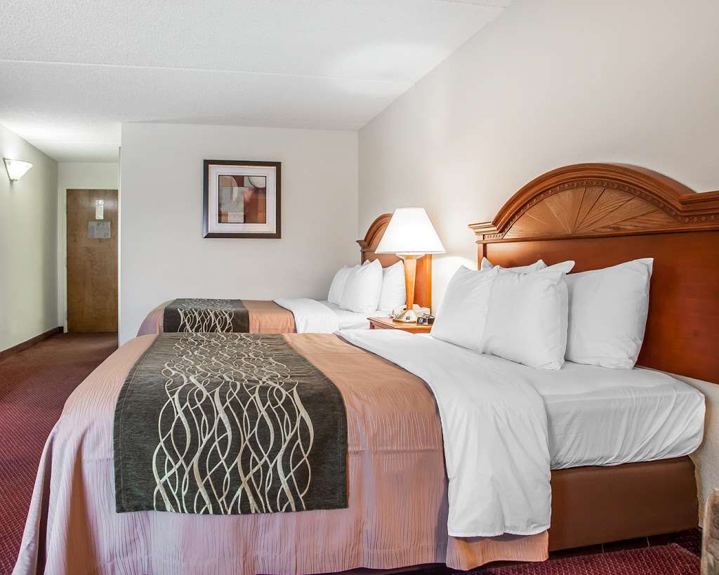 Comfort Inn Lehigh Valley West | 7625 Imperial Way, Allentown, PA 18106, USA | Phone: (610) 391-0344